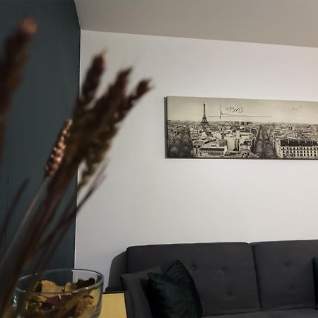 8 Personnes - 4 Rooms - 2 Salle De Bain - Metro 7 & 14 - Porte Italie - Private Car Park- Wifi Le Kremlin-Bicêtre Exteriér fotografie