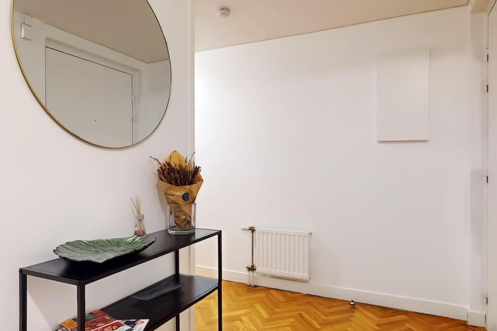 8 Personnes - 4 Rooms - 2 Salle De Bain - Metro 7 & 14 - Porte Italie - Private Car Park- Wifi Le Kremlin-Bicêtre Exteriér fotografie