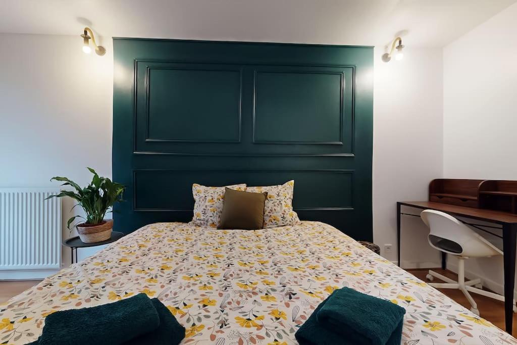 8 Personnes - 4 Rooms - 2 Salle De Bain - Metro 7 & 14 - Porte Italie - Private Car Park- Wifi Le Kremlin-Bicêtre Exteriér fotografie